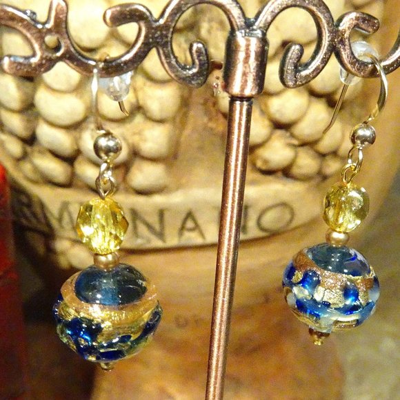 Handcrafted Murano earrings in drop style & 5 color options - Picture 1 of 15